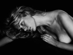beautiful-students-260924-260924-002