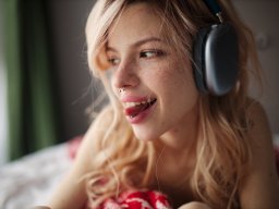 beautiful-students-260924-260924-002