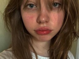 beautiful-students-260924-260924-003