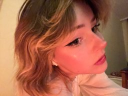 beautiful-students-260924-260924-003