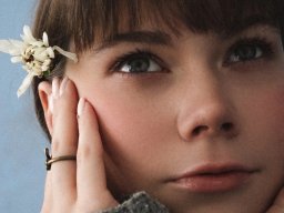 beautiful-students-260924-260924-003