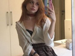beautiful-students-260924-260924-004