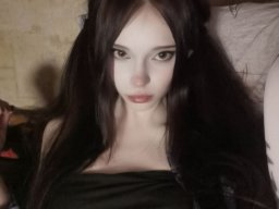 beautiful-students-260924-260924-004