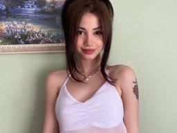 beautiful-students-260924-260924-004
