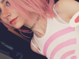 beautiful-students-260924-260924-004