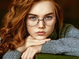 beautiful-students-260924-260924-004