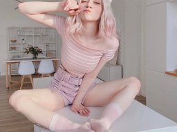 beautiful-students-260924-260924-004