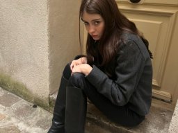 beautiful-students-260924-260924-005