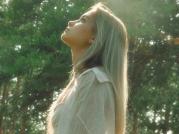 beautiful-students-260924-260924-005