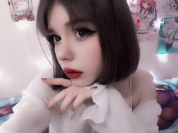 beautiful-students-260924-260924-005