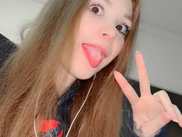 beautiful-students-260924-260924-005