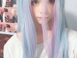 beautiful-students-260924-260924-005