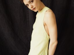 beautiful-students-260924-260924-006