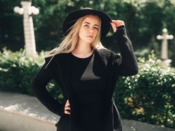 beautiful-students-260924-260924-006