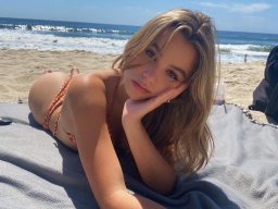 beautiful-students-260924-260924-006