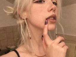 beautiful-students-260924-260924-006