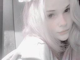 beautiful-students-260924-260924-006