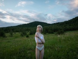 beautiful-students-260924-260924-006