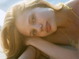 beautiful-students-260924-260924-006