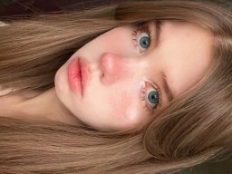 beautiful-students-260924-260924-007
