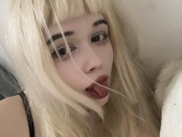 beautiful-students-260924-260924-008