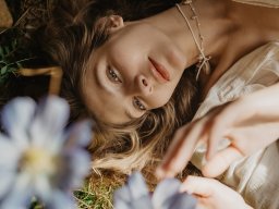 beautiful-students-260924-260924-008