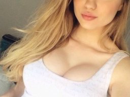 beautiful-students-260924-260924-008
