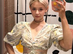 beautiful-students-260924-260924-008