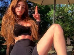 beautiful-students-260924-260924-008