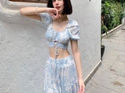 beautiful-students-260924-260924-008