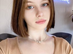 beautiful-students-260924-260924-009
