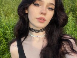 beautiful-students-260924-260924-009