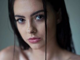 beautiful-students-260924-260924-009