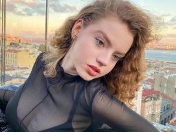 beautiful-students-260924-260924-010