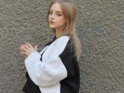 beautiful-students-260924-260924-010