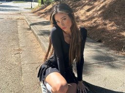 beautiful-students-260924-260924-010