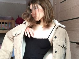beautiful-students-260924-260924-010