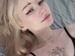 beautiful-students-260924-260924-010
