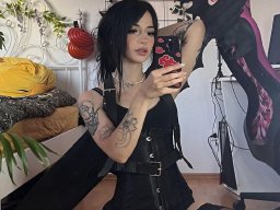 beautiful-students-260924-260924-010