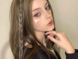 beautiful-students-260924-260924-010
