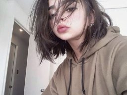 beautiful-students-260924-260924-010