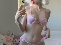 beautiful-students-260924-260924-010