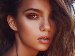 beautiful-students-260924-260924-011