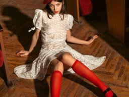 beautiful-students-260924-260924-011