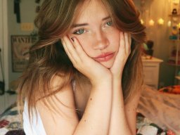 beautiful-students-260924-260924-011