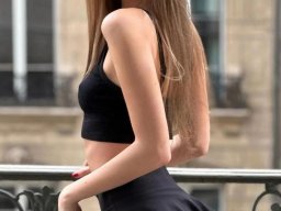 beautiful-students-260924-260924-011