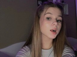 beautiful-students-260924-260924-011