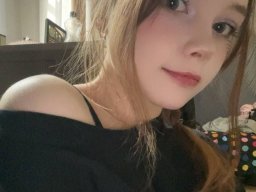 beautiful-students-260924-260924-011