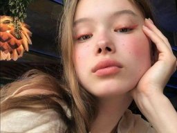 beautiful-students-260924-260924-011