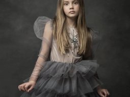 beautiful-students-260924-260924-011